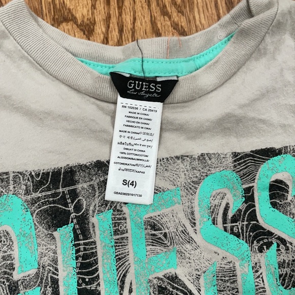 T shirt guess size 4 kids good condition - Picture 2 of 2